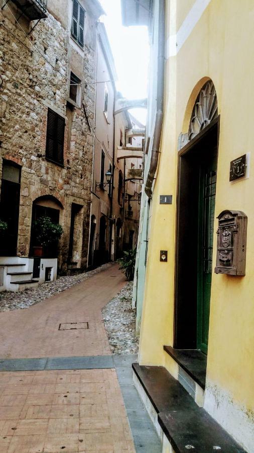 Appartamento San Martino Toirano Eksteriør bilde